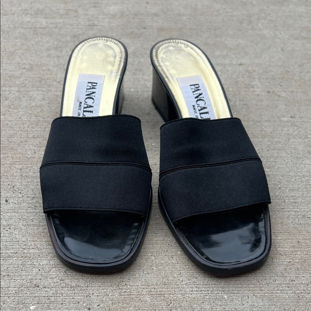 Black Patent Leather Heels with Glossy Finish